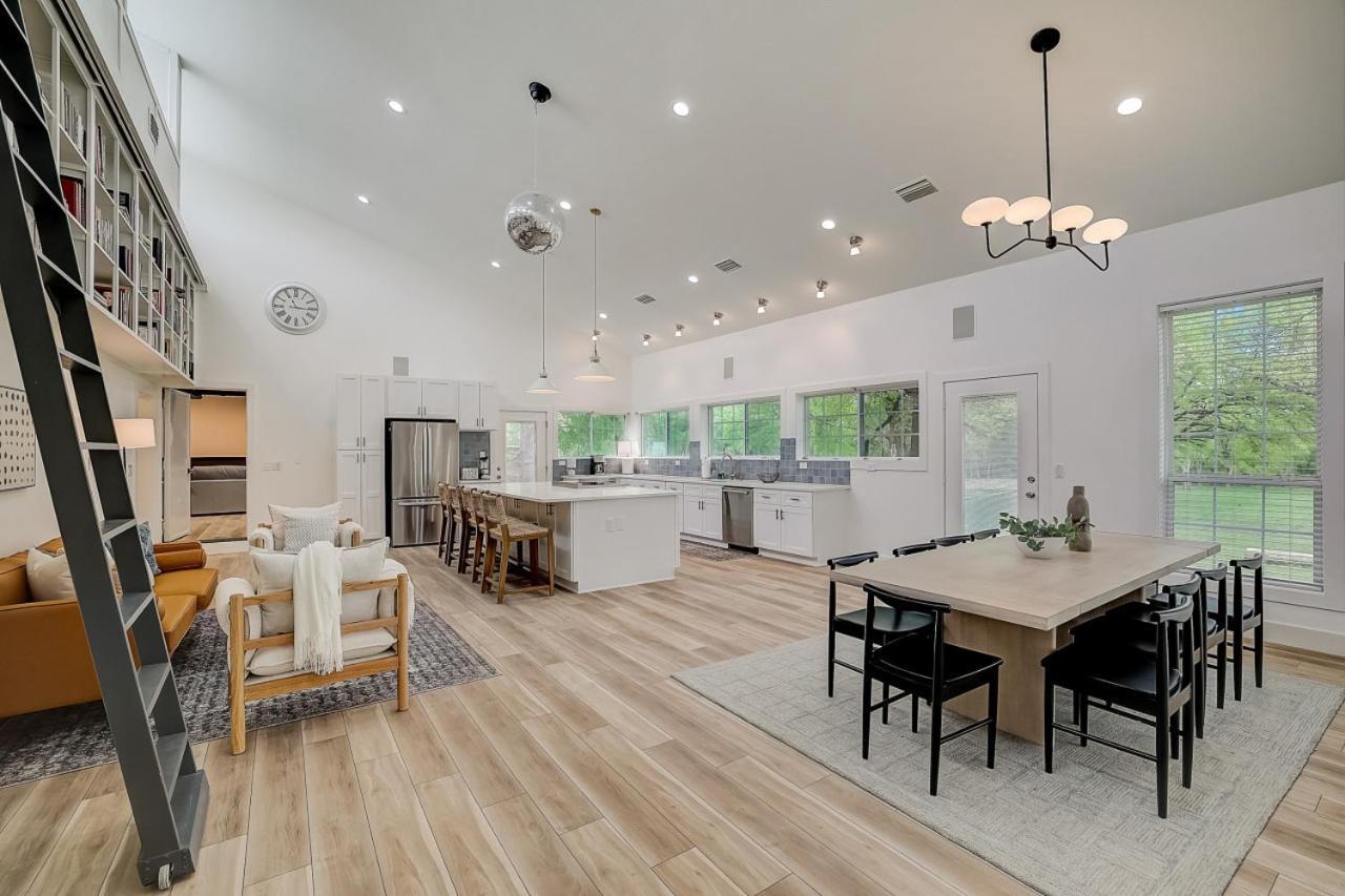 Dunlap Oasis Spacious 5Br 12Mi To Dt Austin Extérieur photo