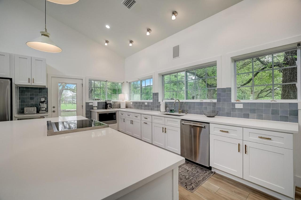 Dunlap Oasis Spacious 5Br 12Mi To Dt Austin Extérieur photo